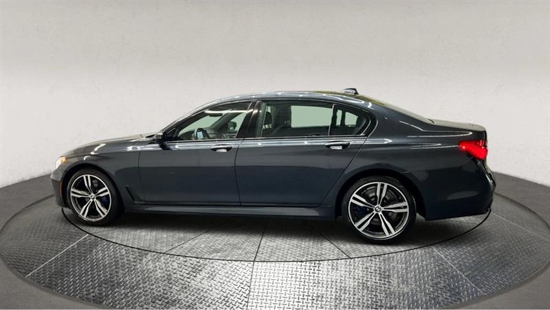 2017 BMW 7 SERIES 750i