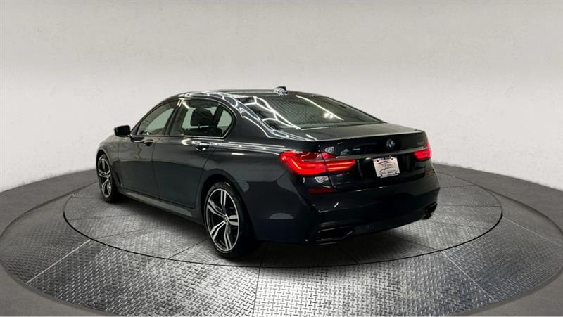 2017 BMW 7 SERIES 750i