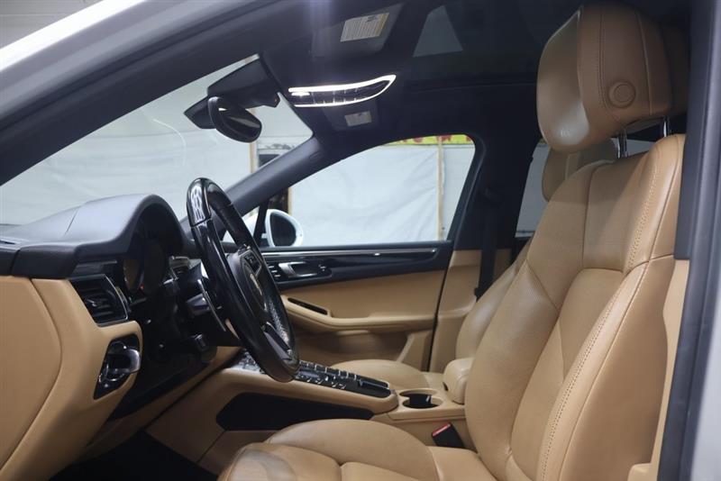 2017 PORSCHE MACAN S