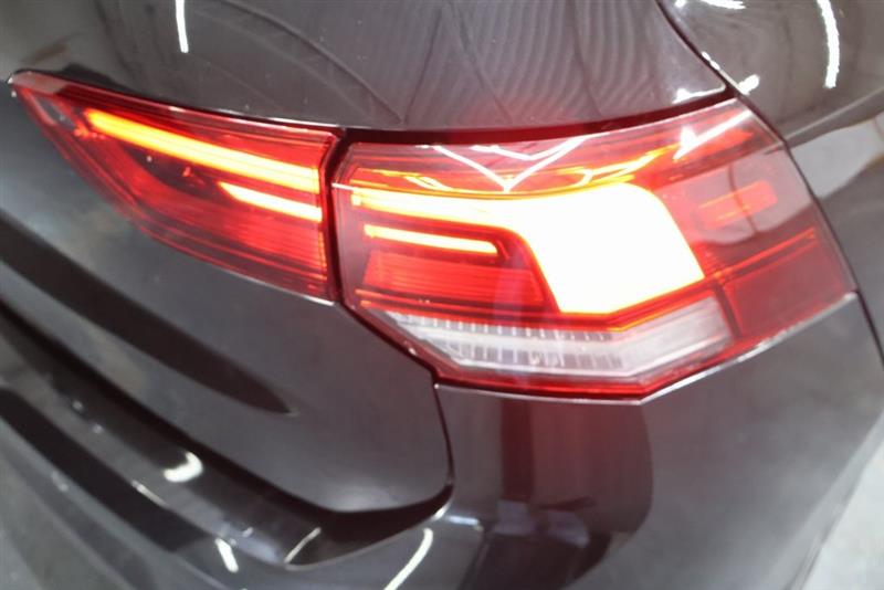 2024 VOLKSWAGEN GOLF GTI S