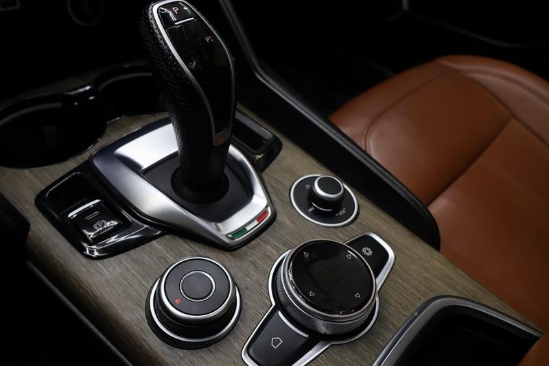 2020 ALFA ROMEO GIULIA TI