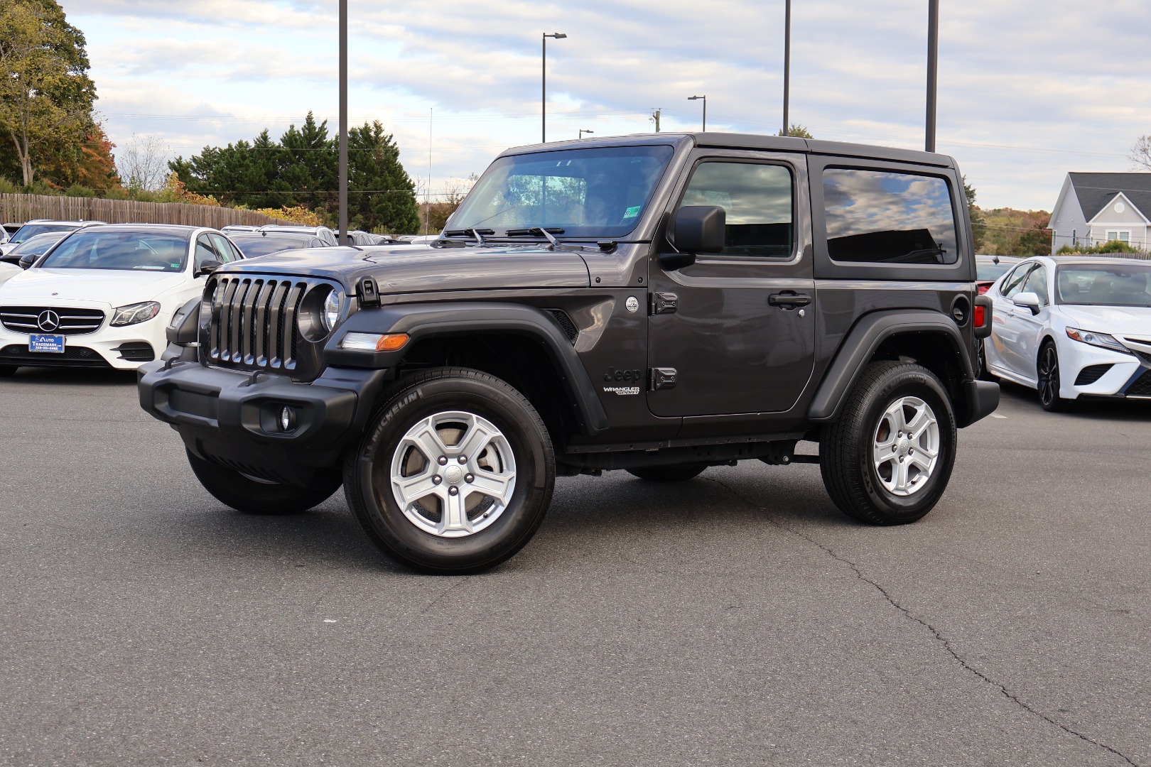 2021 Jeep Wrangler Sport S's photo