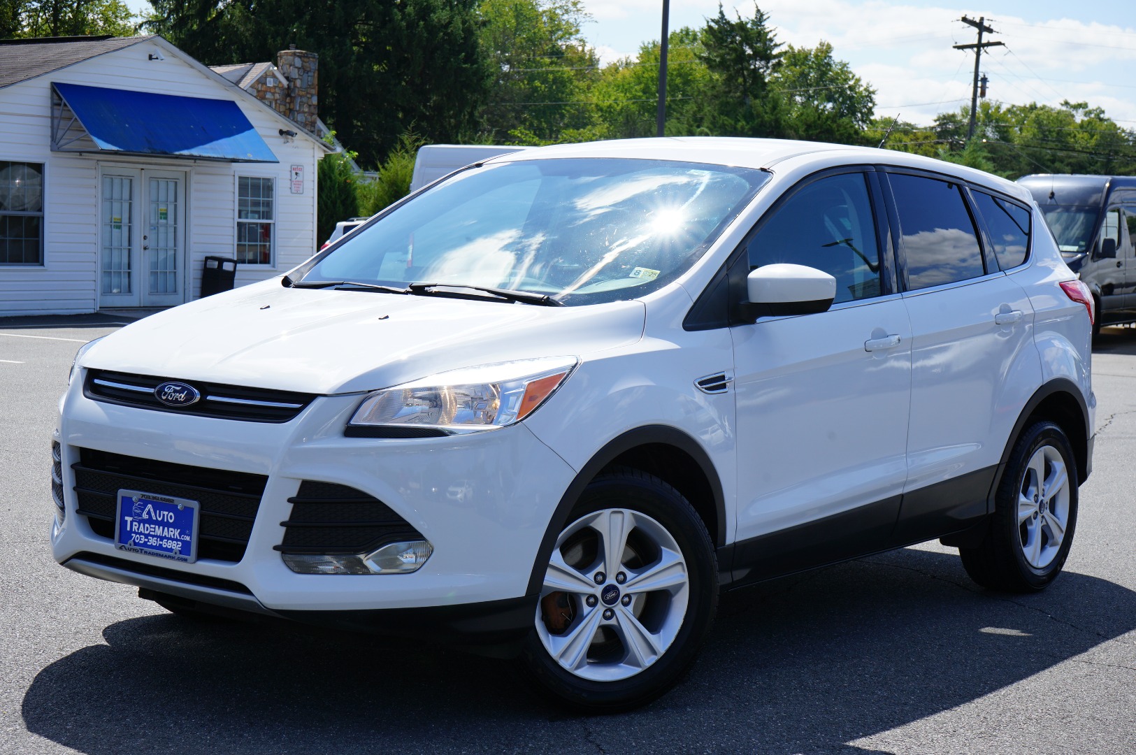 2016 Ford Escape SE's photo