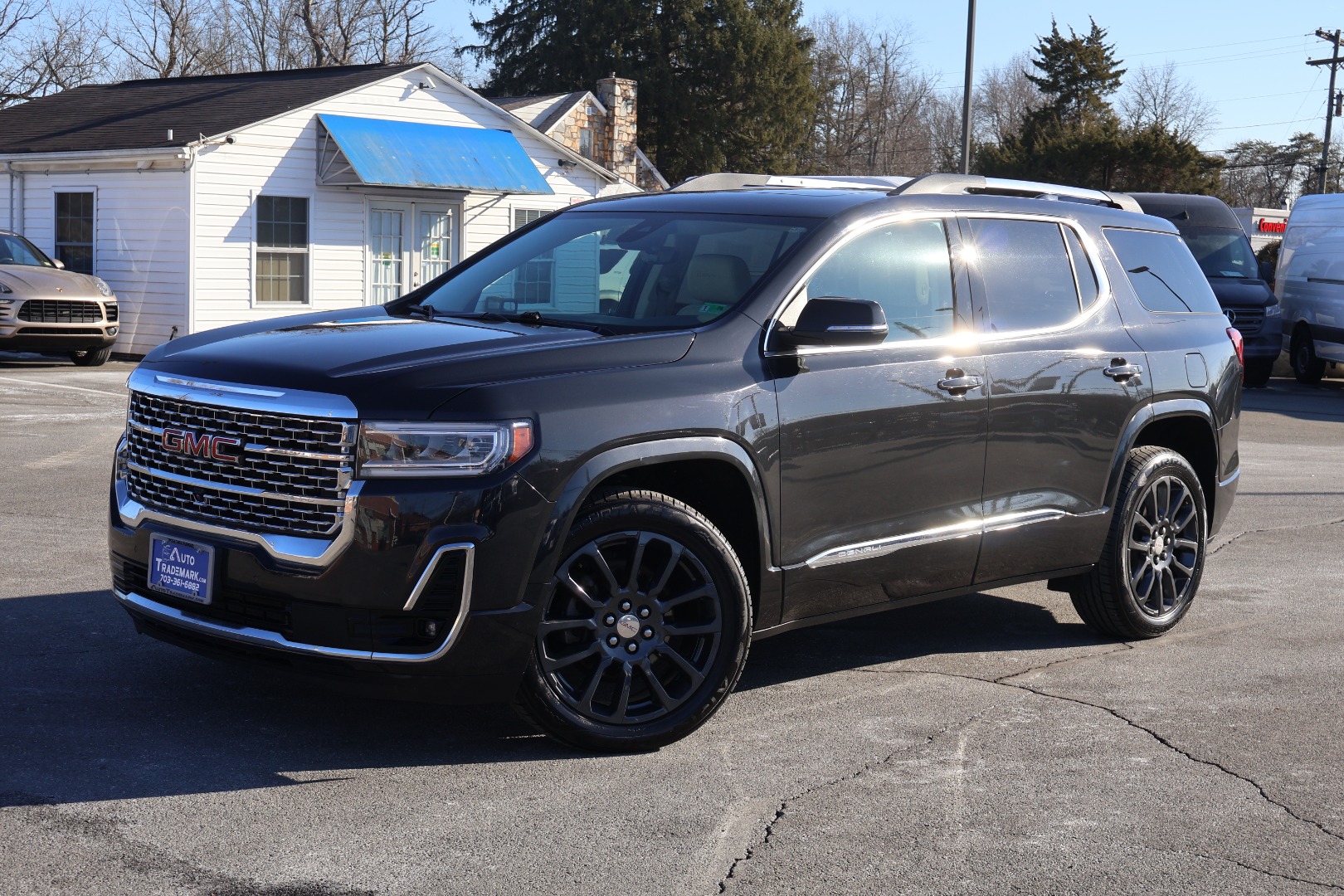 2020 GMC Acadia Denali's photo