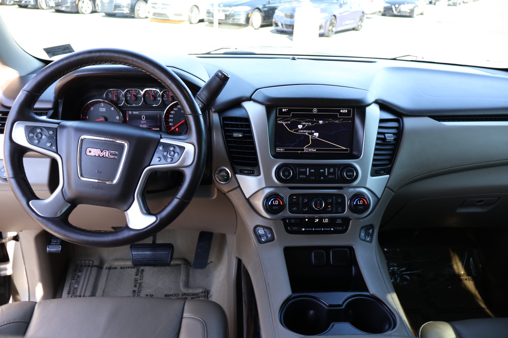 2016 Gmc Yukon SLT photo 17
