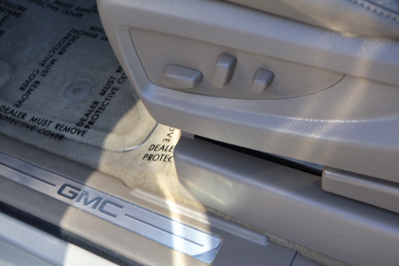 2016 Gmc Yukon SLT photo 19
