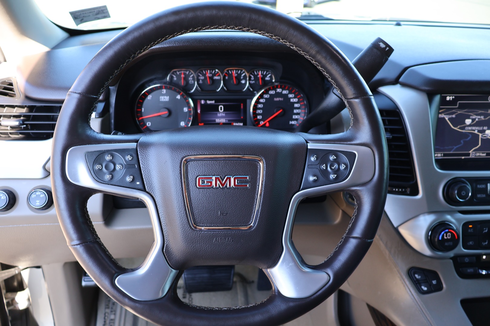 2016 Gmc Yukon SLT photo 22