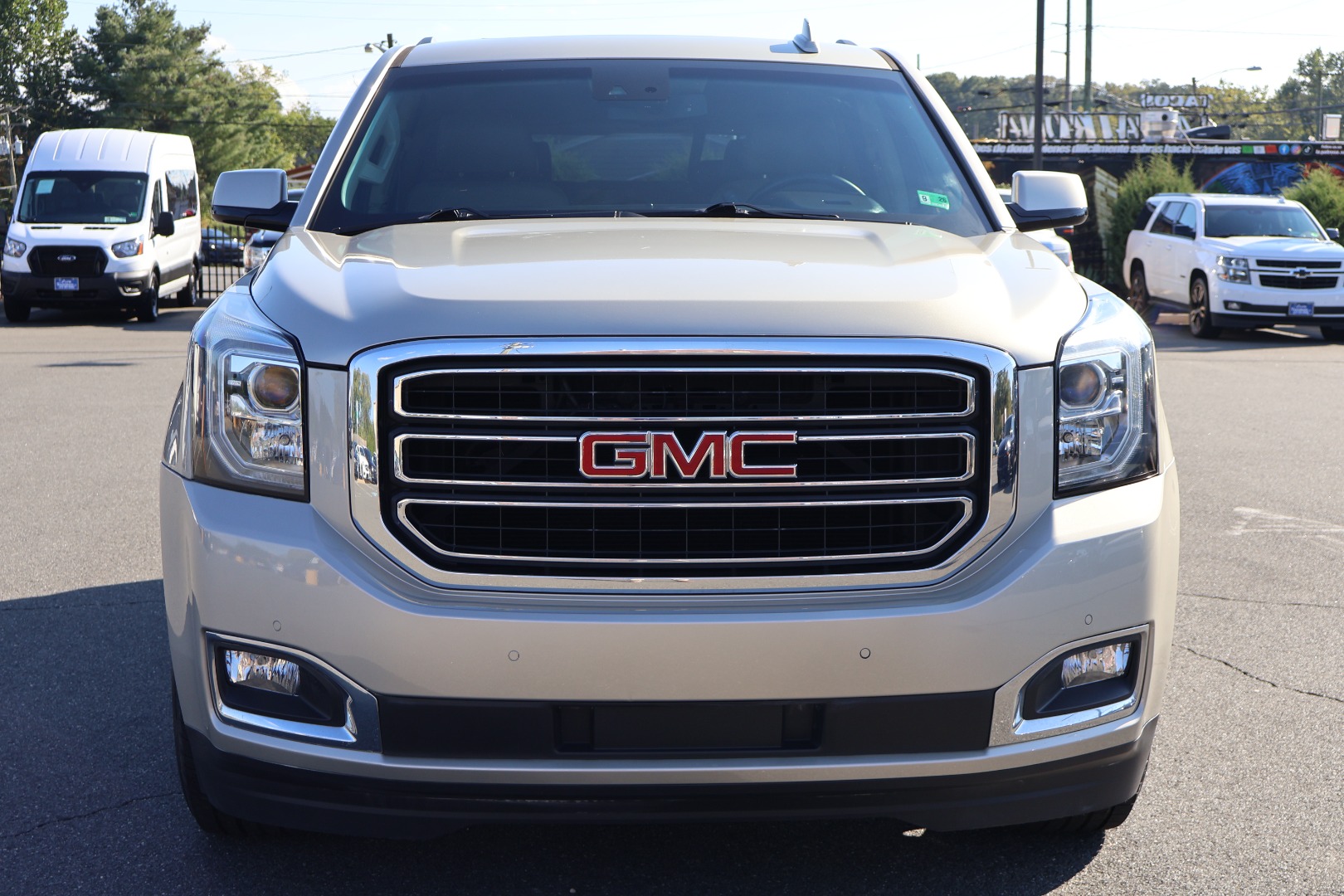 2016 Gmc Yukon SLT photo 2