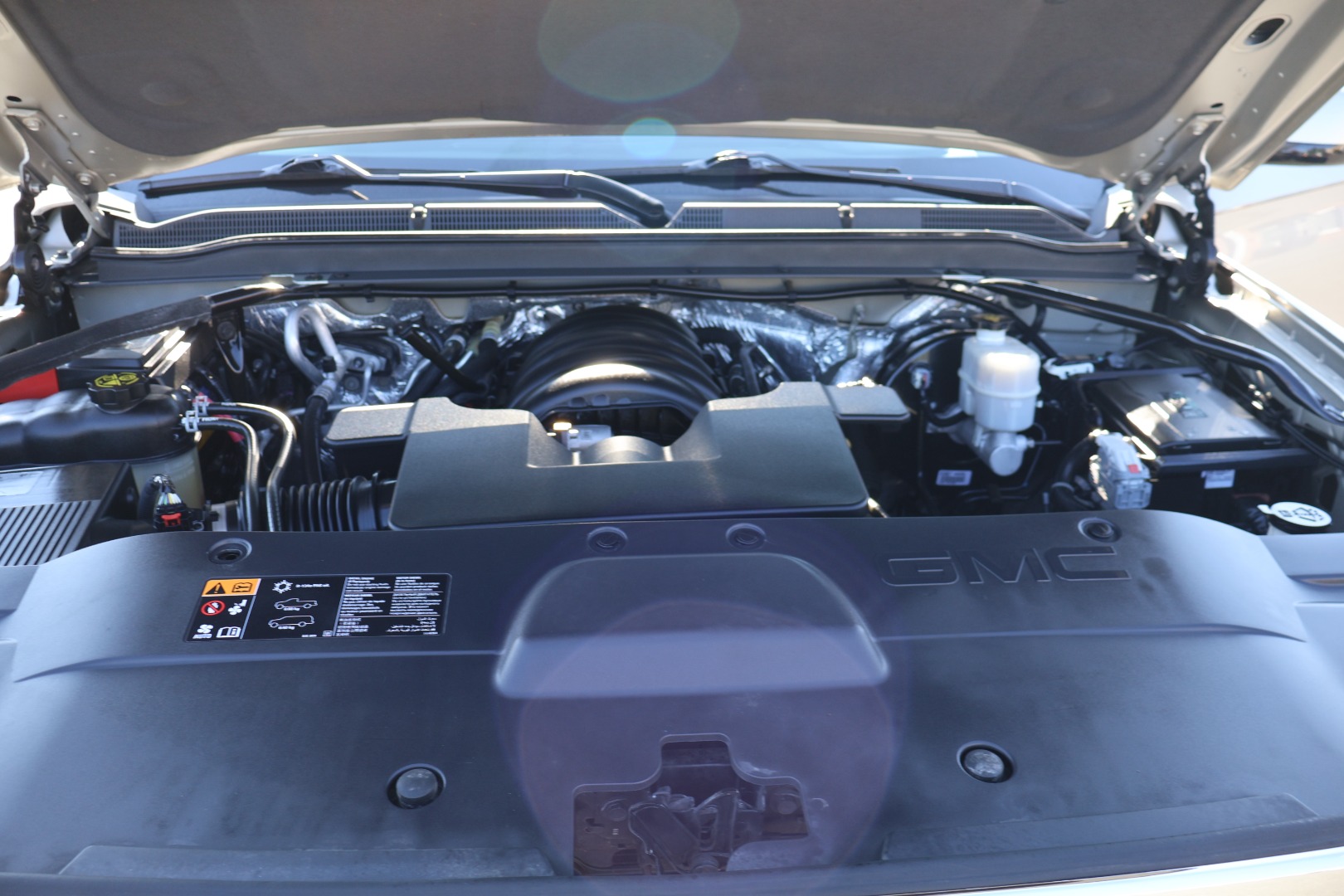 2016 Gmc Yukon SLT photo 36