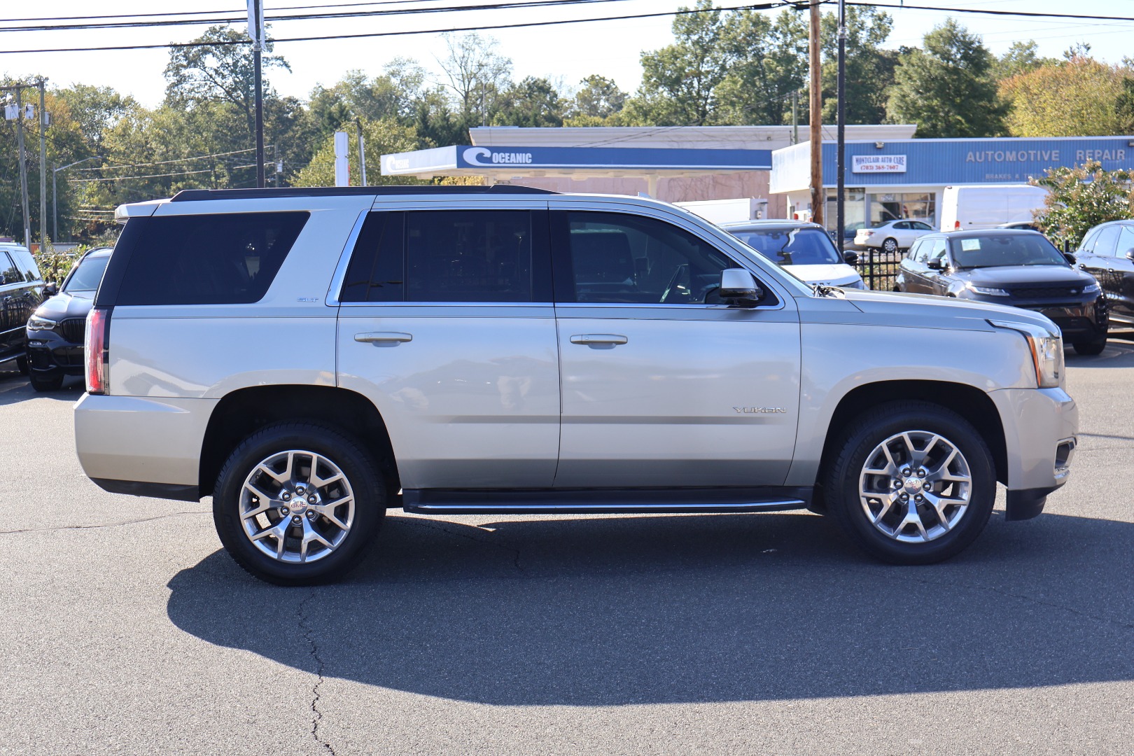 2016 Gmc Yukon SLT photo 8