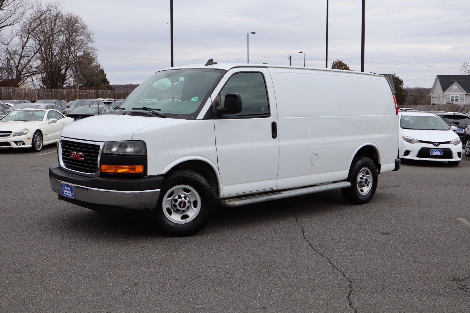2019 GMC Savana Cargo Work Van's photo