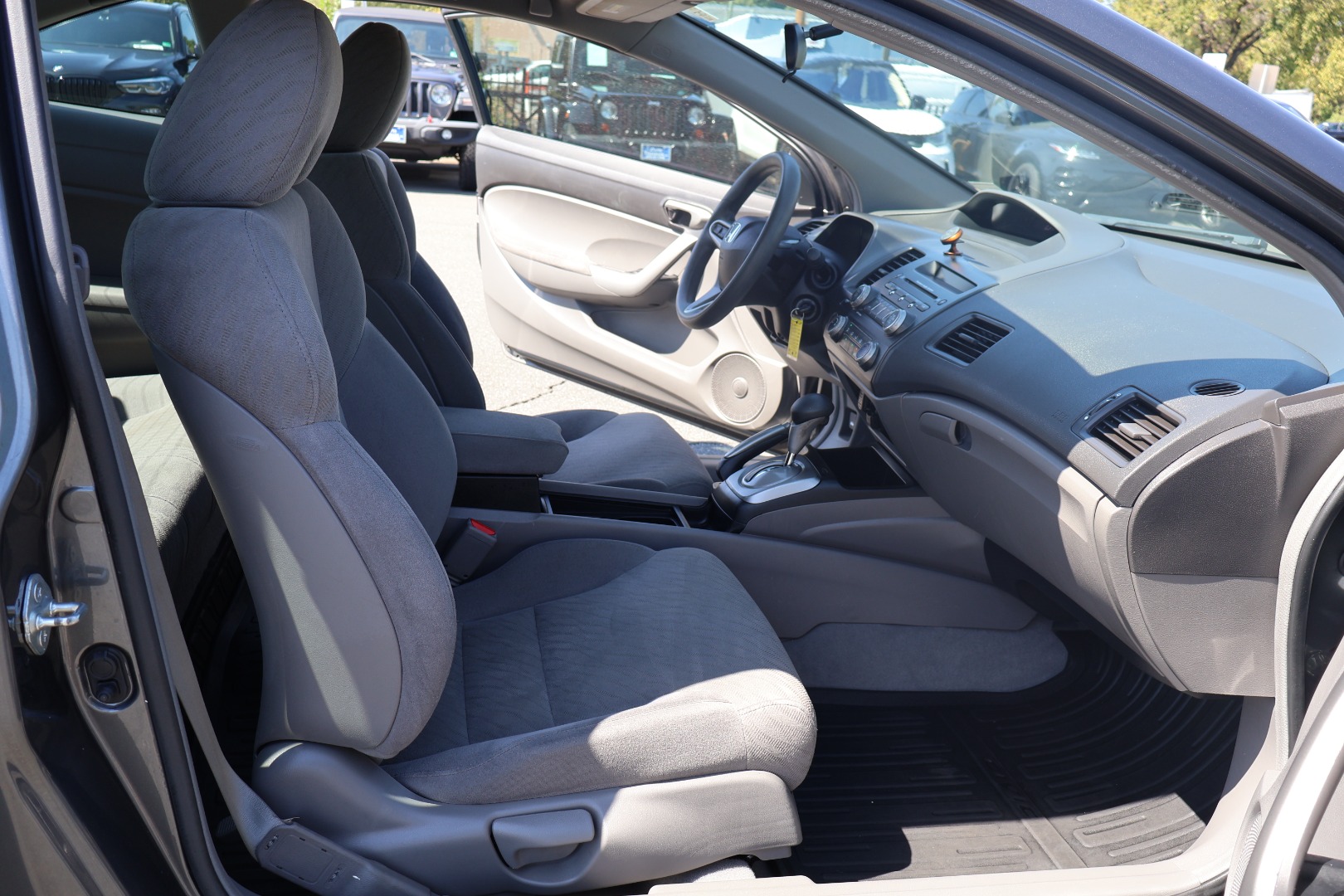 2010 Honda Civic EX photo 13