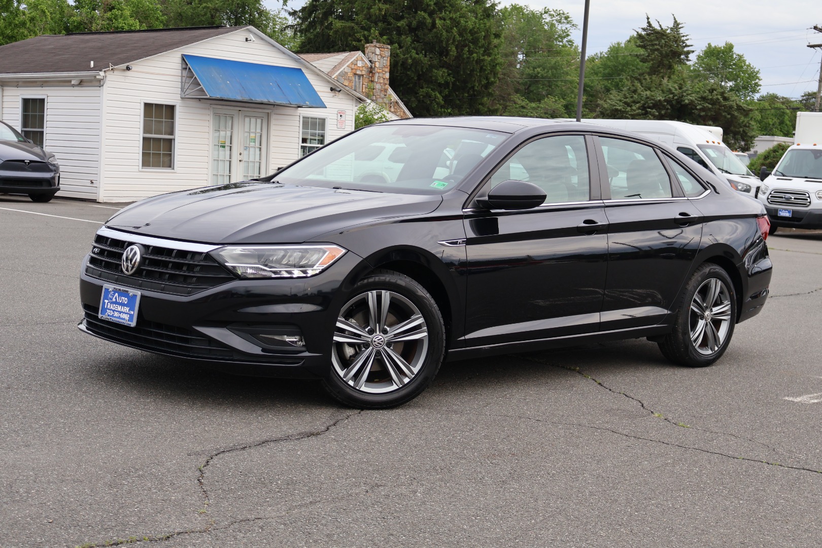 2021 Volkswagen Jetta R-Line's photo