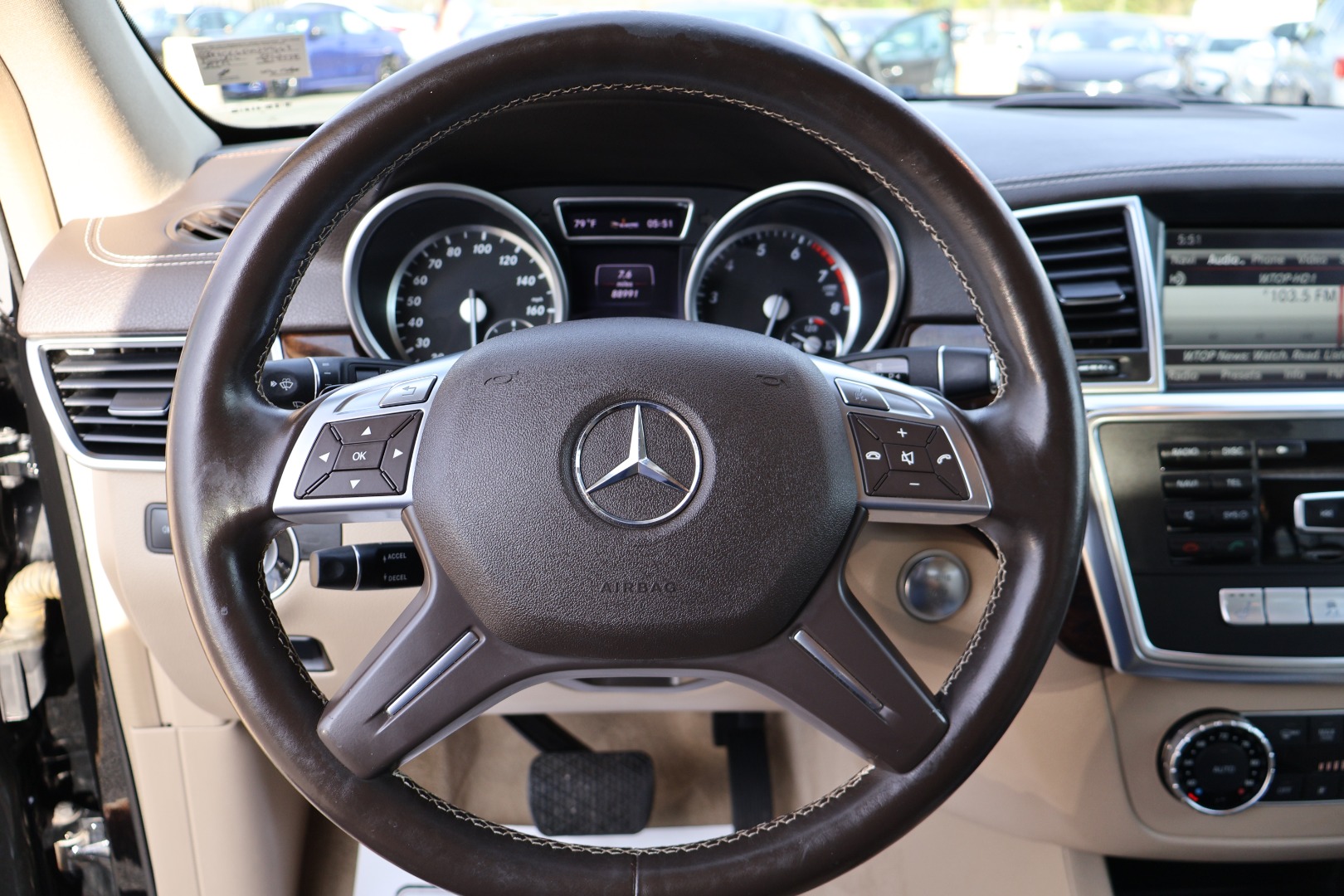 2013 Mercedes Benz GL 450 photo 23