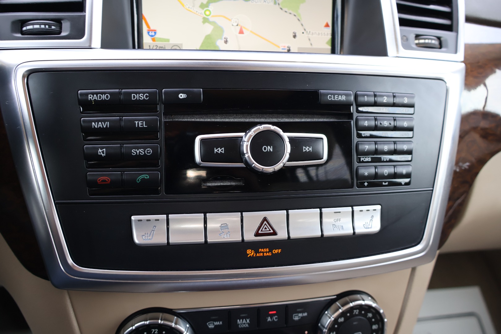 2013 Mercedes Benz GL 450 photo 30