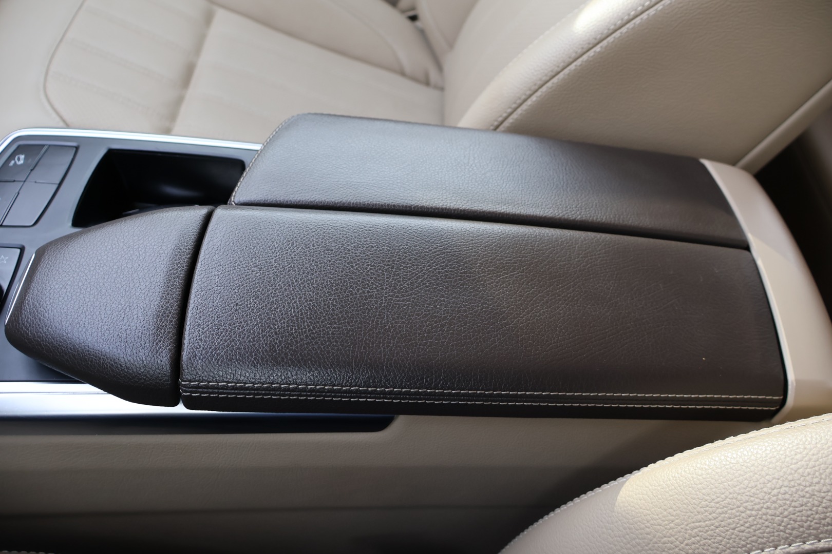 2013 Mercedes Benz GL 450 photo 33