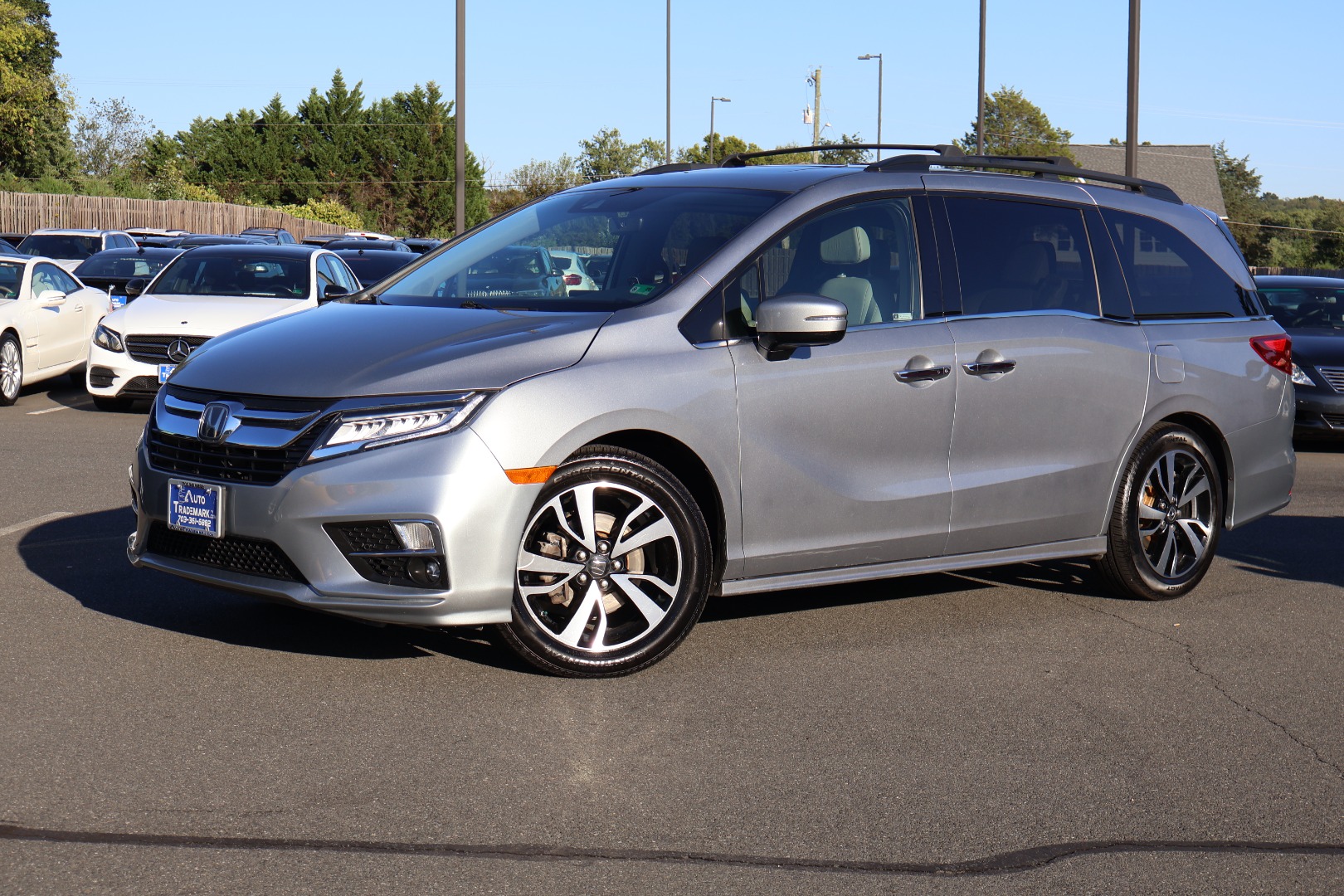 2019 Honda Odyssey Elite photo 3
