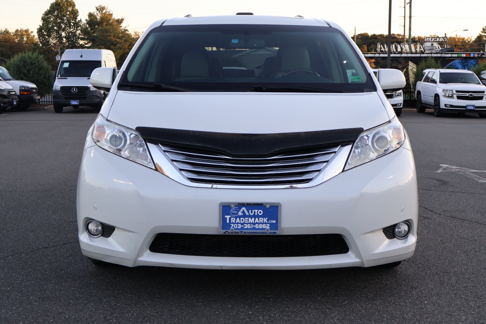 2011 Toyota Sienna Limited photo 4