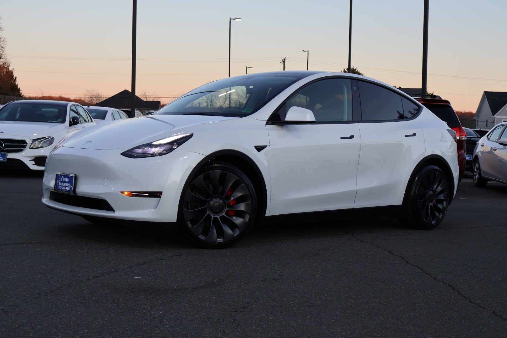 2023 Tesla Model Y Performance's photo
