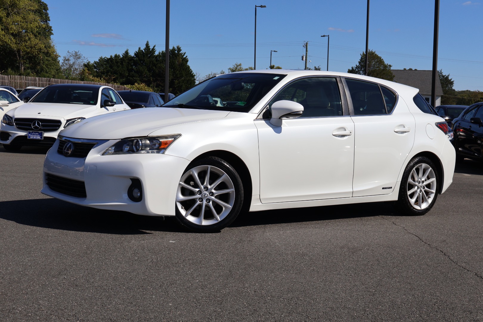 2013 Lexus CT Base's photo