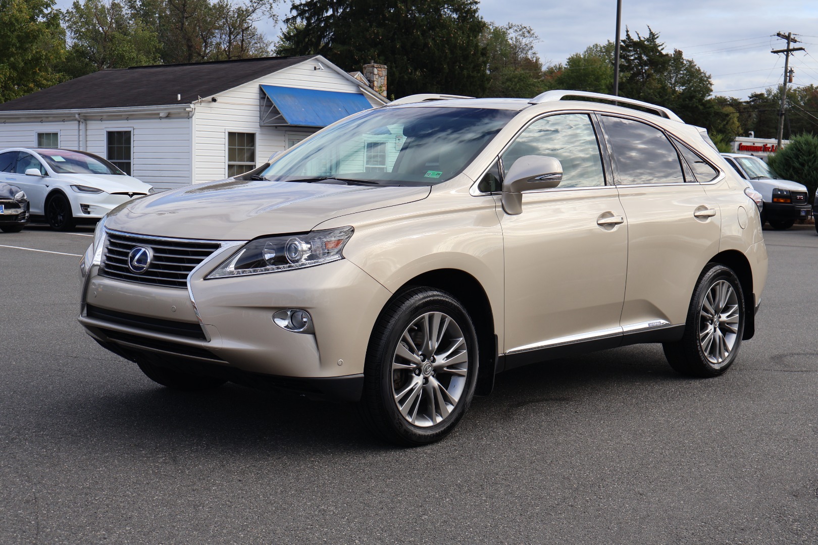2013 Lexus RX 450h Premium AWD photo 3