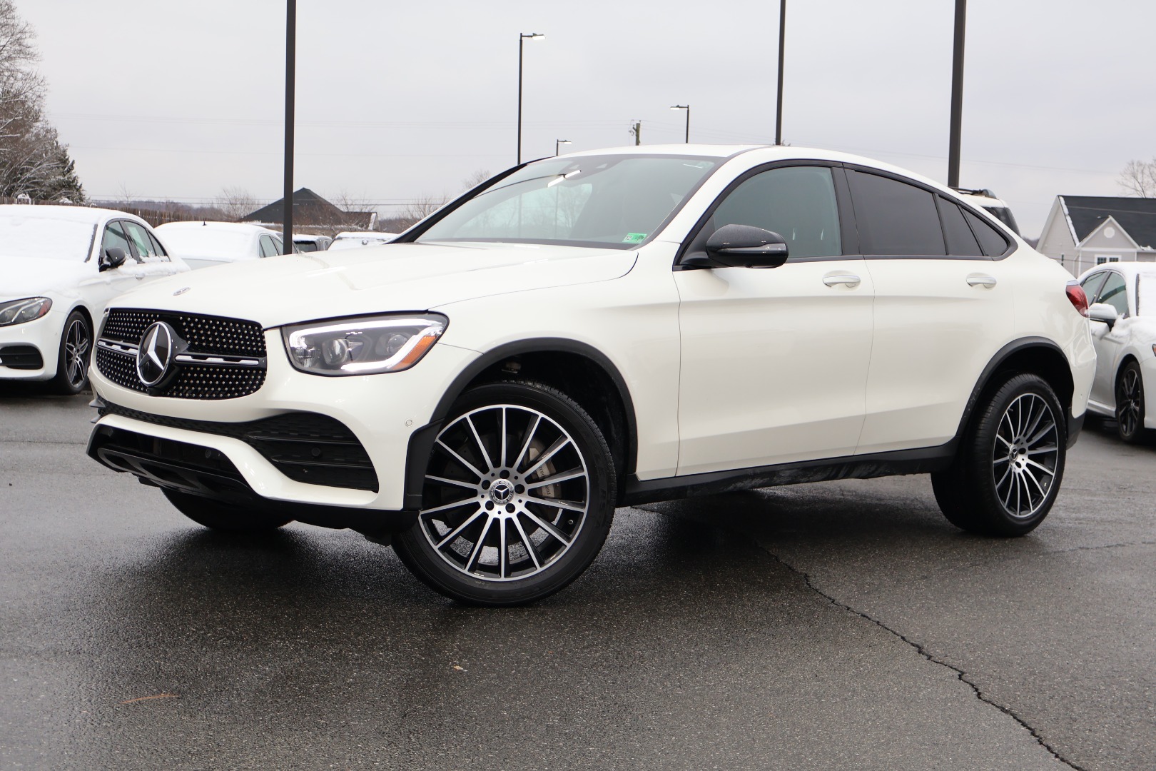 2022 Mercedes Benz GLC 300 4MATIC AMG photo 3