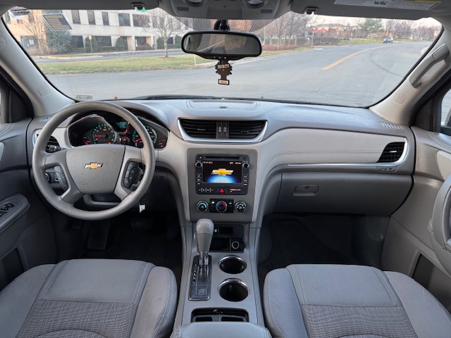 2014 Chevrolet Traverse LS photo 12