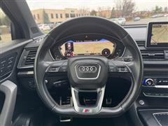 2018 Audi SQ5 Prestige photo 36