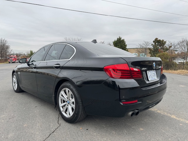 2016 BMW 5 Series 528i photo 4