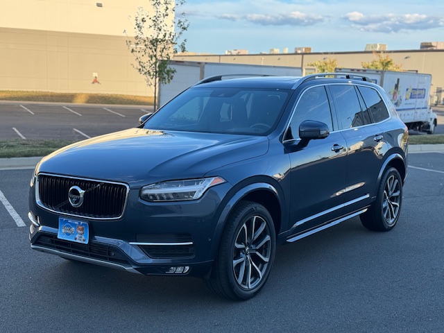 2018 Volvo XC90 Momentum photo 18