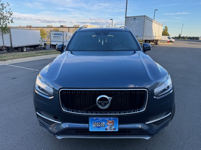 2018 Volvo XC90 Momentum photo 2