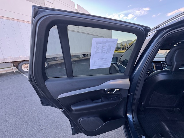 2018 Volvo XC90 Momentum photo 25