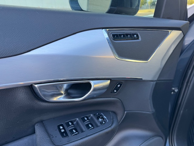 2018 Volvo XC90 Momentum photo 50