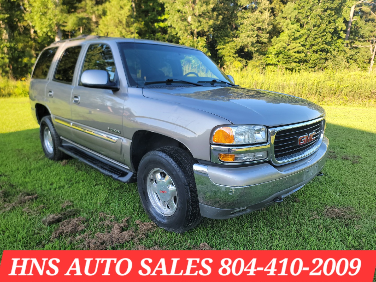 2002 GMC Yukon SLE's photo
