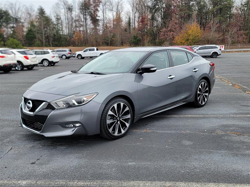 2018 NISSAN MAXIMA SR