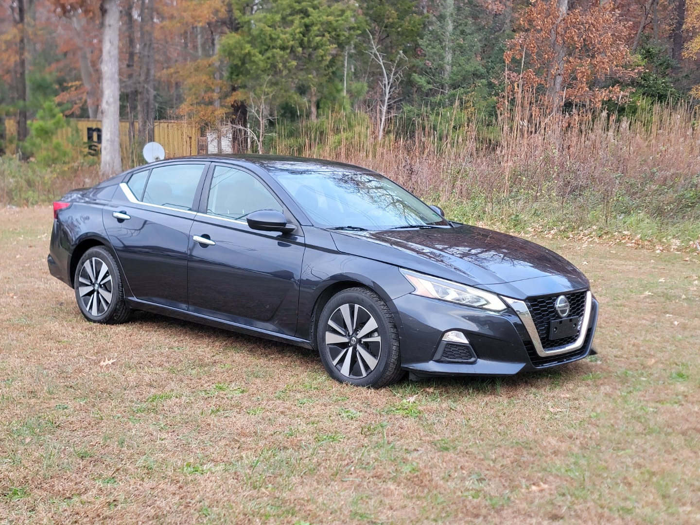 2021 Nissan Altima SV's photo