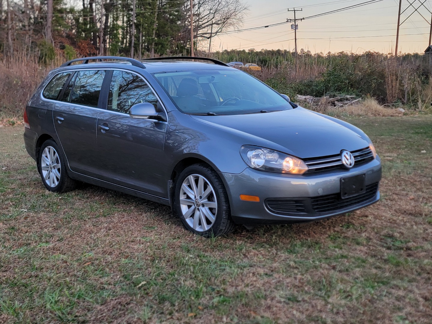 2014 Volkswagen Jetta SportWagen TDI's photo