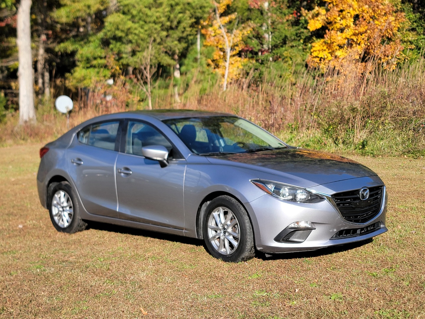 2014 Mazda MAZDA3 i Touring's photo