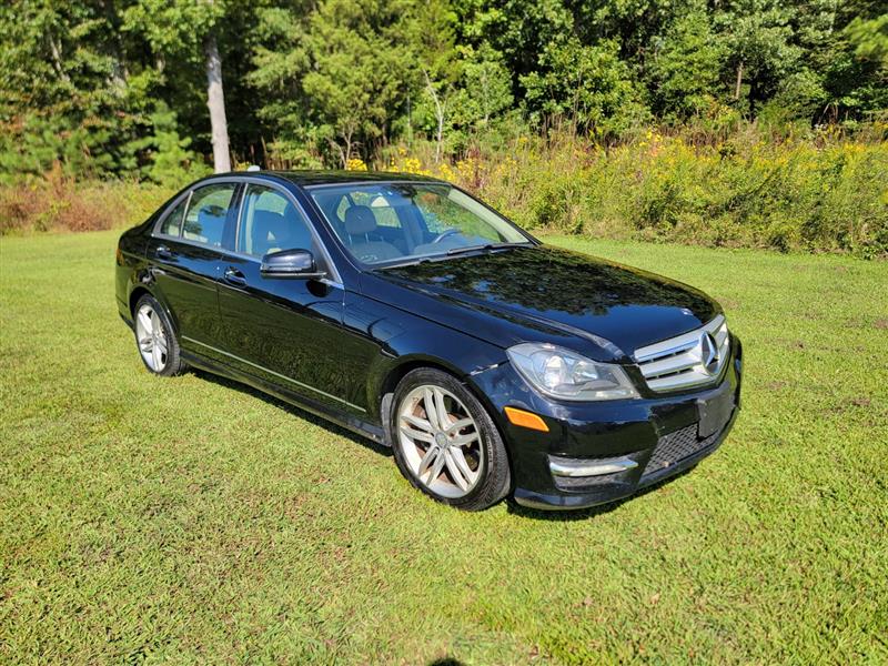 2013 MERCEDES-BENZ C-CLASS C 300