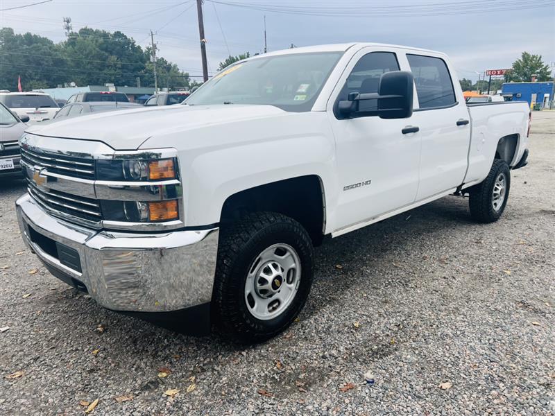 2015 Chevrolet Silverado 2500HD Work Truck photo 3