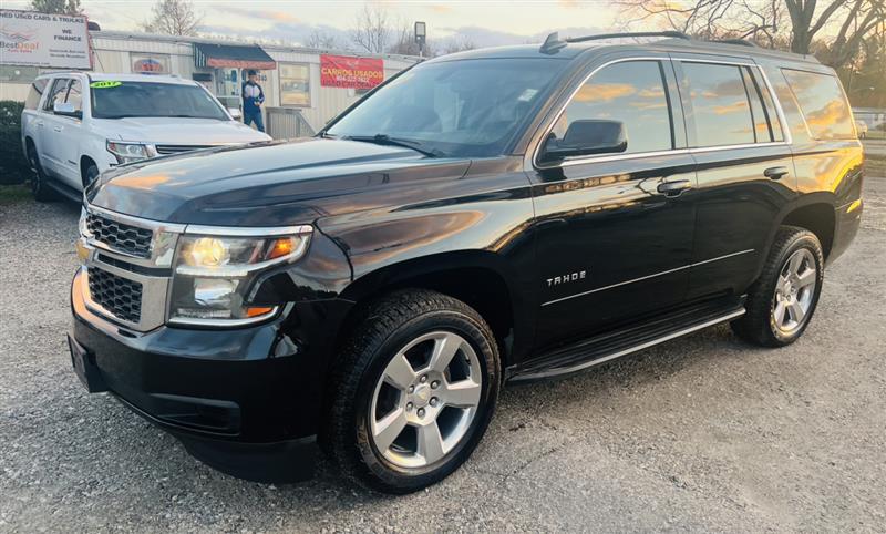 2019 Chevrolet Tahoe LS photo 3