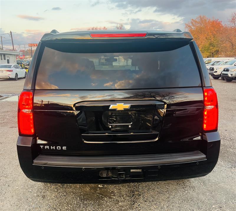 2019 Chevrolet Tahoe LS photo 4