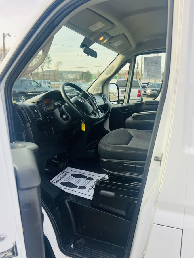 2018 RAM ProMaster Cargo Van Base photo 10