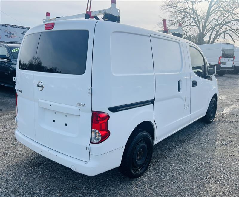 2017 Nissan NV200 SV photo 6