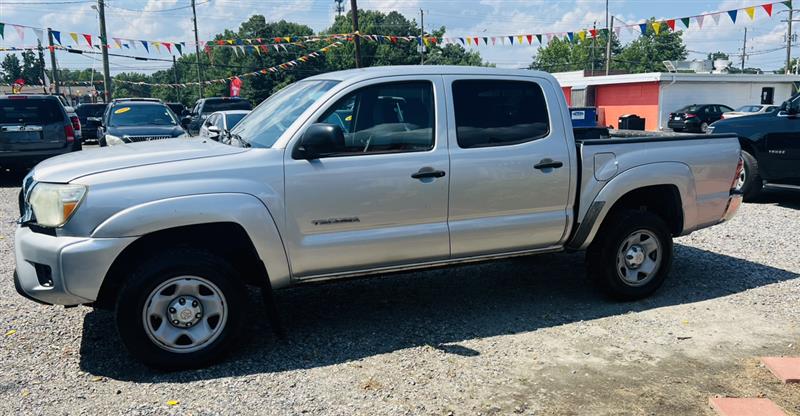 2013 Toyota Tacoma PreRunner photo 3