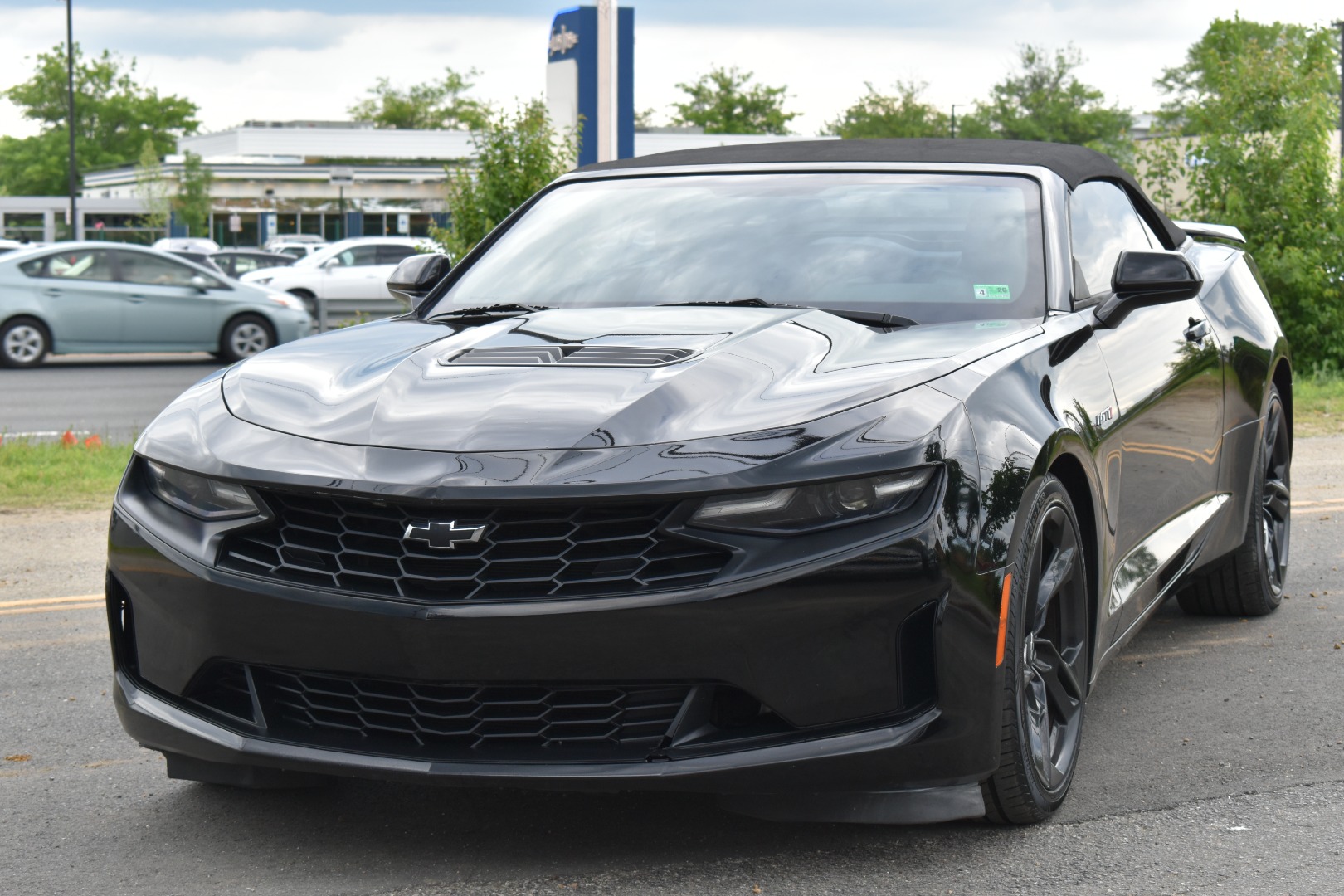 2020 Chevrolet Camaro LT1's photo
