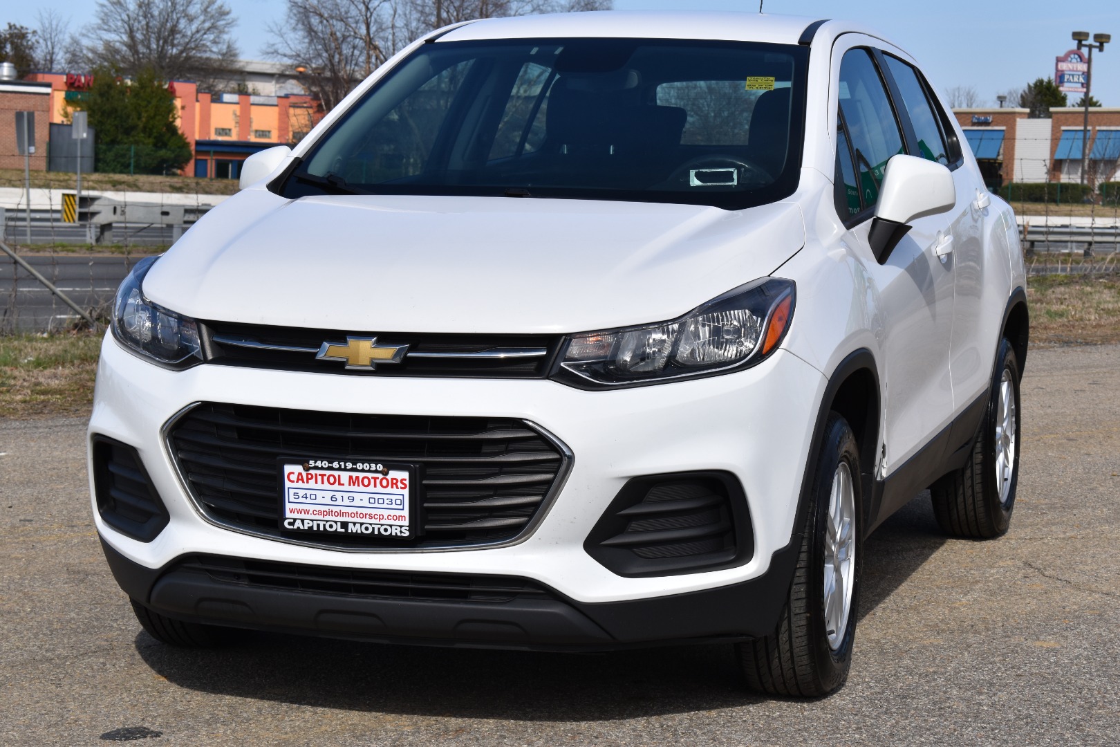 2018 Chevrolet Trax LS's photo