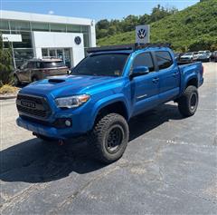 2017 TOYOTA TACOMA TRD SPORT 4X4