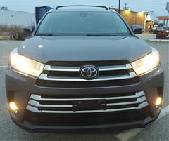 2017 TOYOTA HIGHLANDER XLE/SE