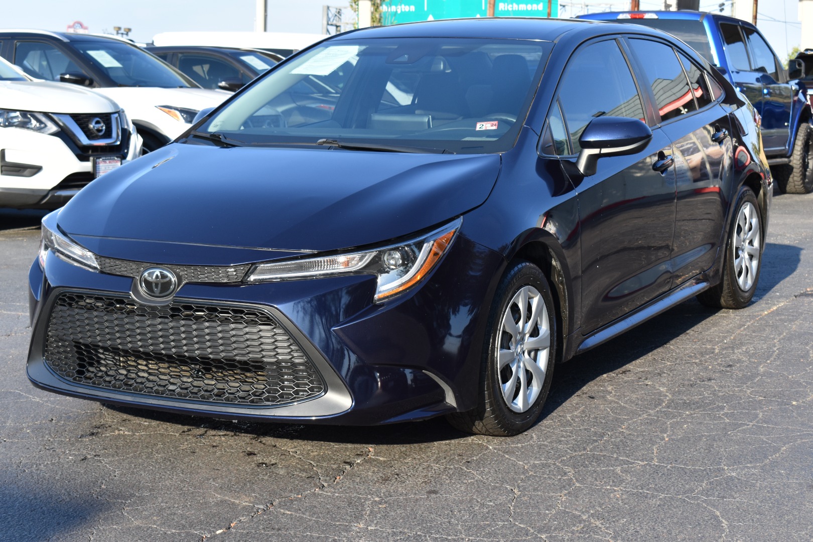 2020 Toyota Corolla LE's photo